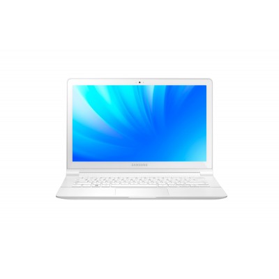 Portable Samsung NP905S3G-K04FR AMD QUAD CORE 128GB SSD 4GB 13" HD W8H WHITE       