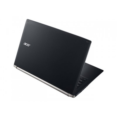 Portable Acer ASPIRE V Nitro 7-592G-700E COREI7-6700HQ 1TB+128GB SSD 8GB 15.6" W10 